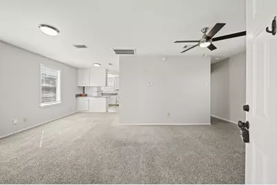 7357 1/2 Brace Street, Houston, TX 77061 - Photo 11