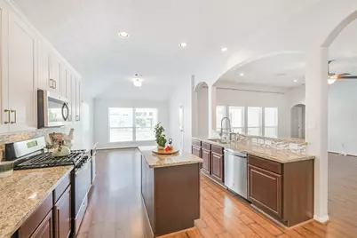 24714 Malca Manor Drive, Katy, TX 77493 - Photo 11