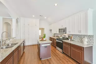 24714 Malca Manor Dr, Katy, TX 77493 - Photo 11