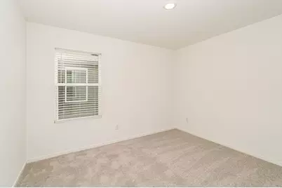 10726 Red Orchid Drive, Houston, TX 77016 - Photo 11