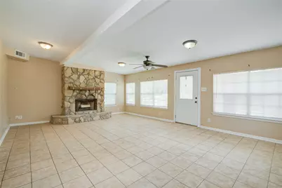 433 Southern Oaks Drive, Lake Jackson, TX 77566 - Photo 17