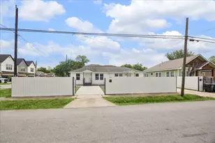 2610 Cochran St, Houston, TX 77009 - Photo 3