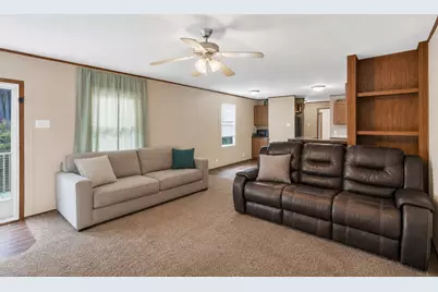 8318 Silver Maple, Plantersville, TX 77363 - Photo 9