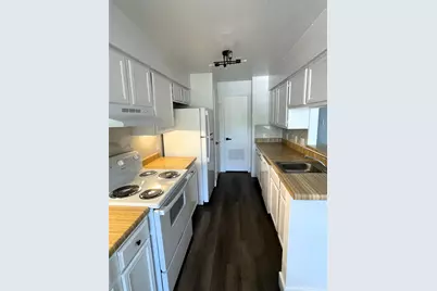 741 James Street #202, Tomball, TX 77375 - Photo 7