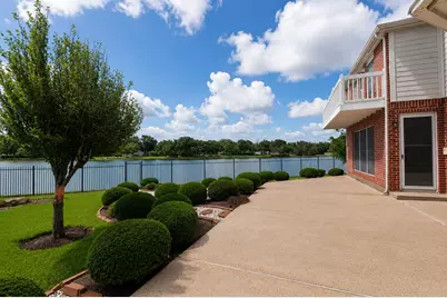 4202 Lakewood Court, Missouri City, TX 77459 - Photo 3