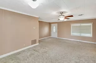 1840 Loop 522, Ganado, TX 77962 - Photo 17