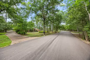 417 Rancho Bauer Dr, Houston, TX 77079 - Photo 9