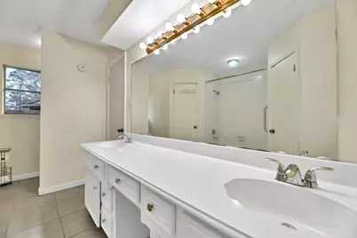 9842 Pinehurst Street, Baytown, TX 77521 - Photo 25