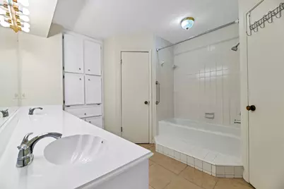 9842 Pinehurst Street, Baytown, TX 77521 - Photo 23