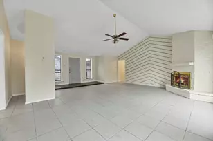 9842 Pinehurst St, Baytown, TX 77521 - Photo 7