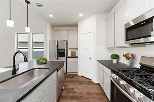 16841 Needlepoint Dr, Conroe, TX 77302 - Photo 3