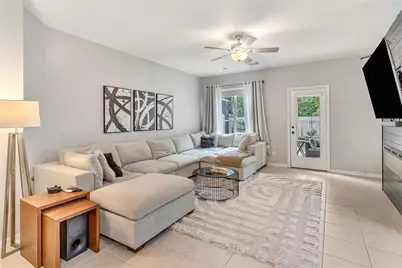 14518 Red Tailed Hawk Lane, Houston, TX 77044 - Photo 17