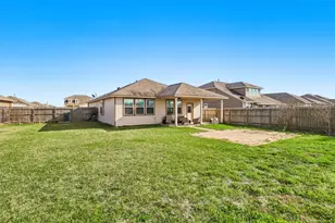 211 White Wing Ln, Sealy, TX 77474 - Photo 1