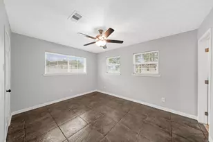 5930 County Rd 396, Alvin, TX 77511 - Photo 27