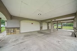 5930 County Rd 396, Alvin, TX 77511 - Photo 37