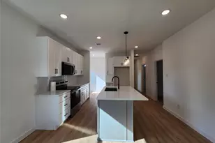 7817 Beckley St, Houston, TX 77088 - Photo 5