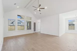 12222 Denham Dr, Mont Belvieu, TX 77523 - Photo 11