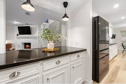 727 Bunker Hill Road #103, Houston, TX 77024 - Photo 9