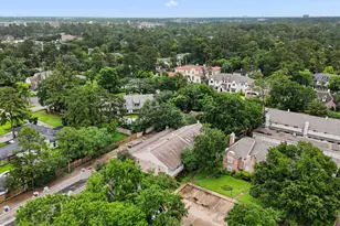 727 Bunker Hill Rd, Houston, TX 77024 - Photo 33