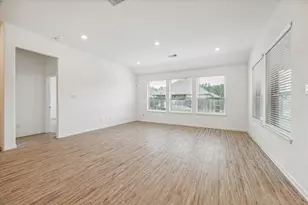 17853 McClary Cardinal Dr, Conroe, TX 77302 - Photo 3