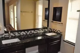 2426 Planters Row, Sugar Land, TX 77478 - Photo 5