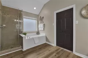 8506 Hunters Village Dr, Humble, TX 77346 - Photo 17