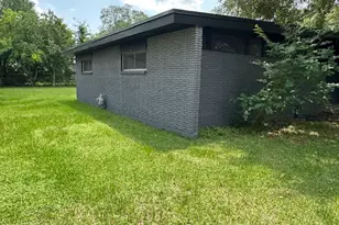 3900 Aggie Dr, Bay City, TX 77414 - Photo 7