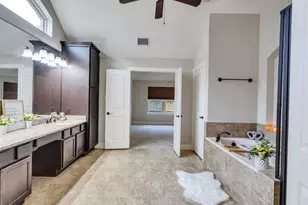 5409 Zephyr Ln, Willis, TX 77318 - Photo 31