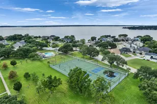 5409 Zephyr Ln, Willis, TX 77318 - Photo 41