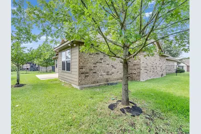 5409 Zephyr Lane, Willis, TX 77318 - Photo 37