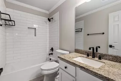 107 S Spiral Vine Circle, The Woodlands, TX 77381 - Photo 29