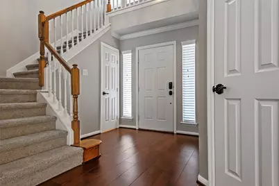 107 S Spiral Vine Circle, The Woodlands, TX 77381 - Photo 7