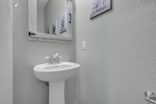 309 Lochvale Peak Ct, Montgomery, TX 77316 - Photo 7
