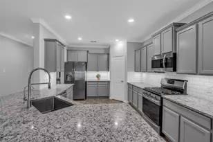 309 Lochvale Peak Ct, Montgomery, TX 77316 - Photo 13