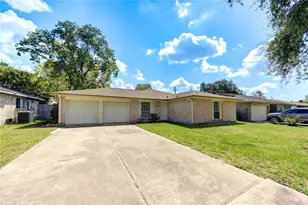 6115 Westbranch Dr, Houston, TX 77072 - Photo 3