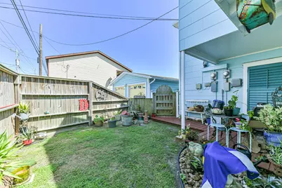 816 11th Street, Galveston, TX 77550 - Photo 33