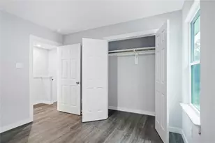 8215 Crestview Dr, Houston, TX 77028 - Photo 19
