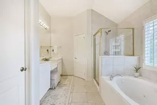 11802 Laurel Meadow Dr, Tomball, TX 77377 - Photo 9