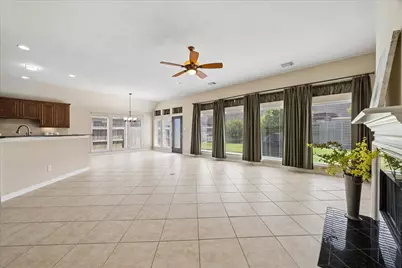 2504 Ivy Stone Lane, Friendswood, TX 77546 - Photo 9