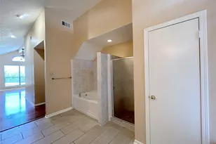 7703 Valera Ln, Houston, TX 77083 - Photo 15