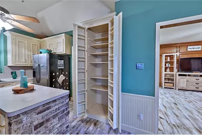 6018 Spring Creek Grove Lane, Spring, TX 77379 - Photo 17