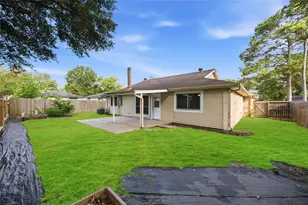 2511 Slippery Rock Dr, Sugar Land, TX 77498 - Photo 29