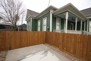 505 Winnie St, Houston, TX 77009 - Photo 25