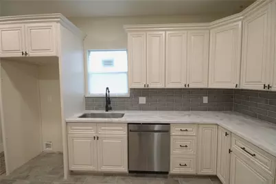 505 Winnie Street, Houston, TX 77009 - Photo 15