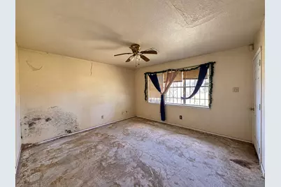 9236 Kelburn Drive, Houston, TX 77016 - Photo 5