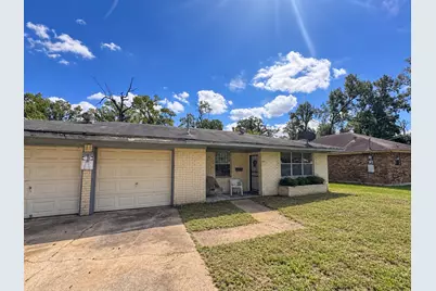 9236 Kelburn Drive, Houston, TX 77016 - Photo 1