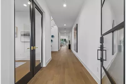 1527 Thornton Road, Houston, TX 77018 - Photo 3