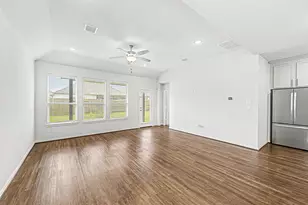 209 Cambria Green Ln, Katy, TX 77493 - Photo 19