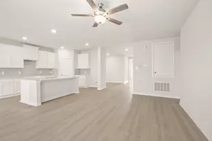 14427 Elmfield Ln, Conroe, TX 77303 - Photo 7