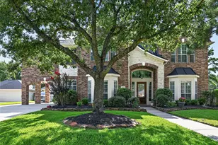 10111 Earlington Manor Dr, Spring, TX 77379 - Photo 1